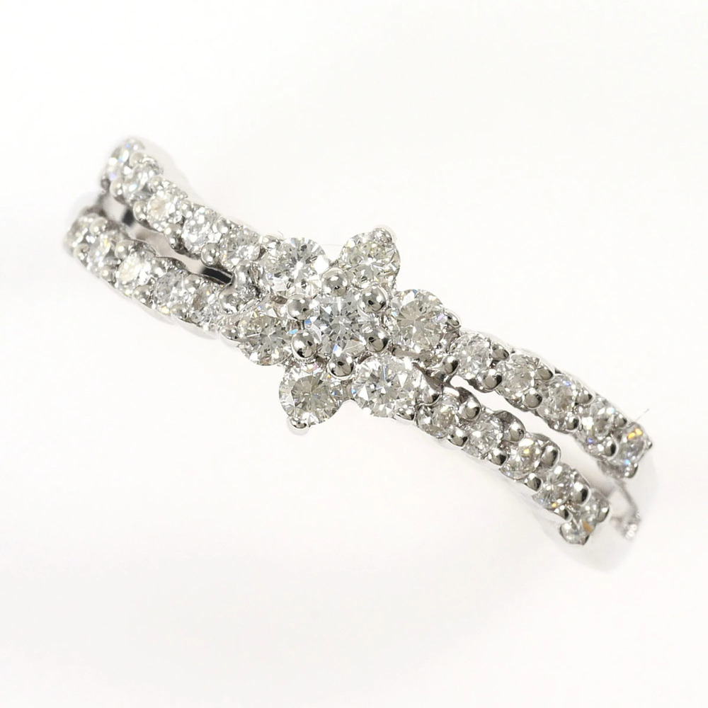 VINTAGE 18k Silver Diamond Ring